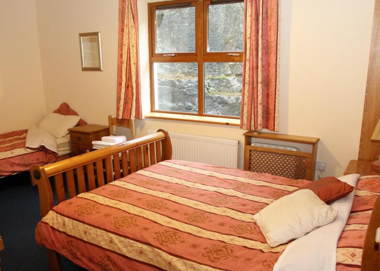 Clare'S Rock Self-Catering Accommodation Carron Exteriér fotografie