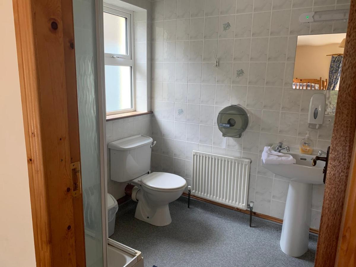 Clare'S Rock Self-Catering Accommodation Carron Exteriér fotografie