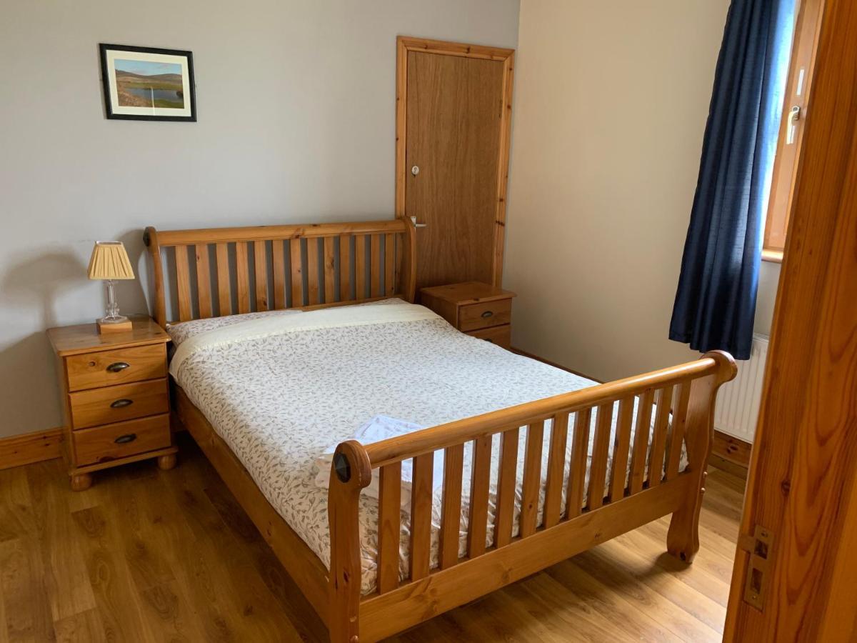 Clare'S Rock Self-Catering Accommodation Carron Exteriér fotografie