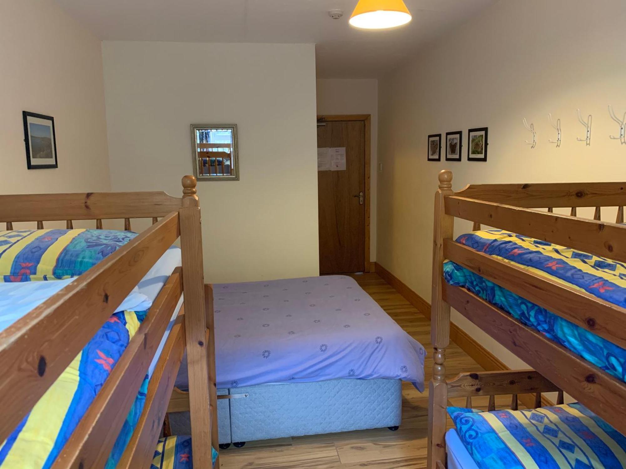 Clare'S Rock Self-Catering Accommodation Carron Exteriér fotografie